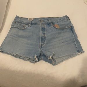 Jean Shorts - Levi